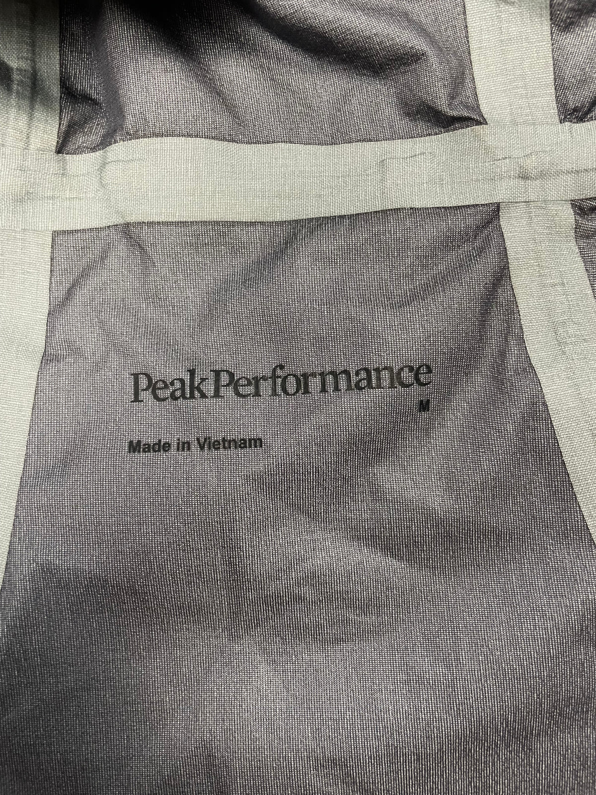 Peak Performance W Trail 3L HIPE Jacket - Women’s - Medium