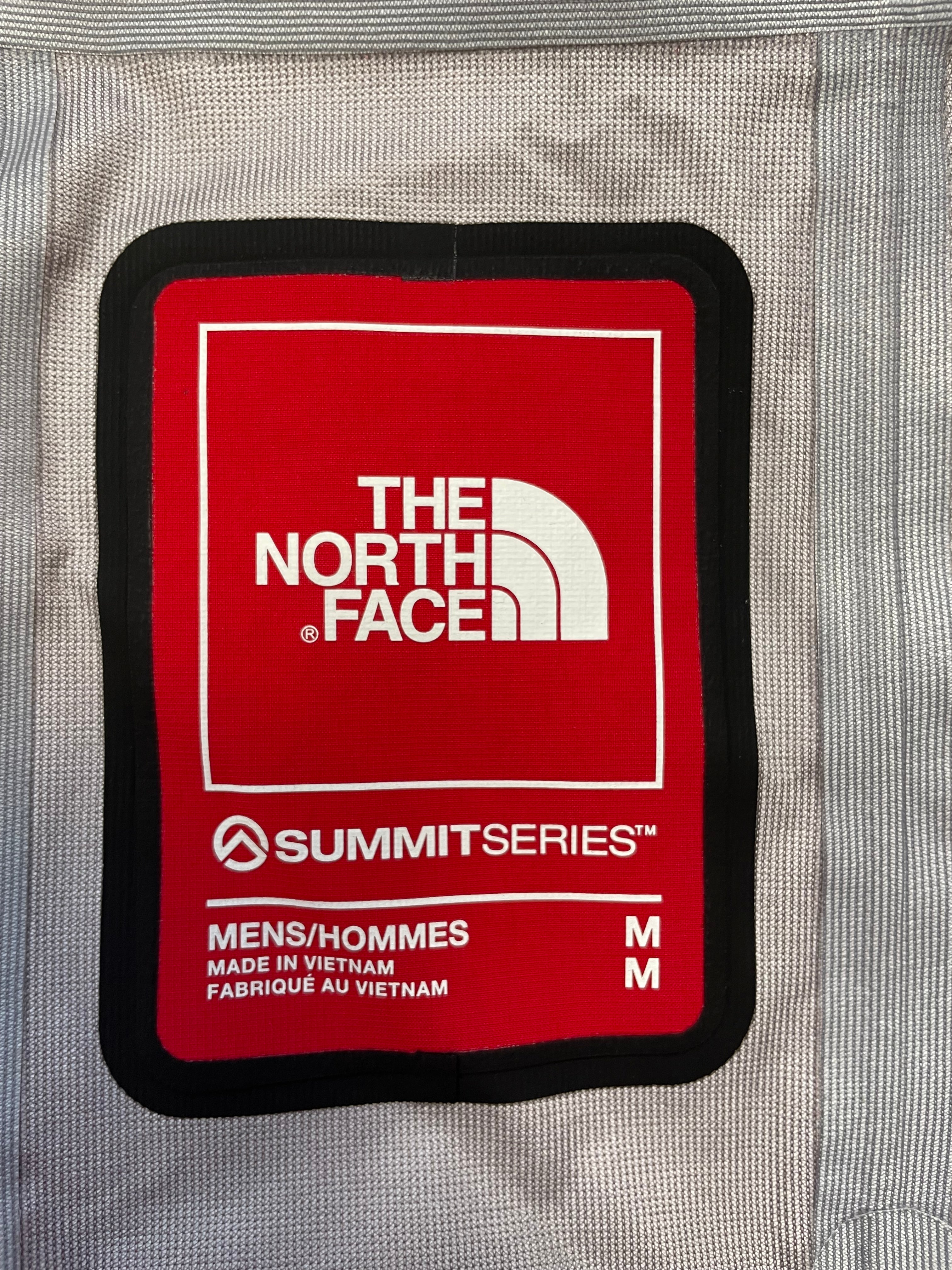 The North Face Summit Series Chamlang FUTURELIGHT Jacket – Men’s M