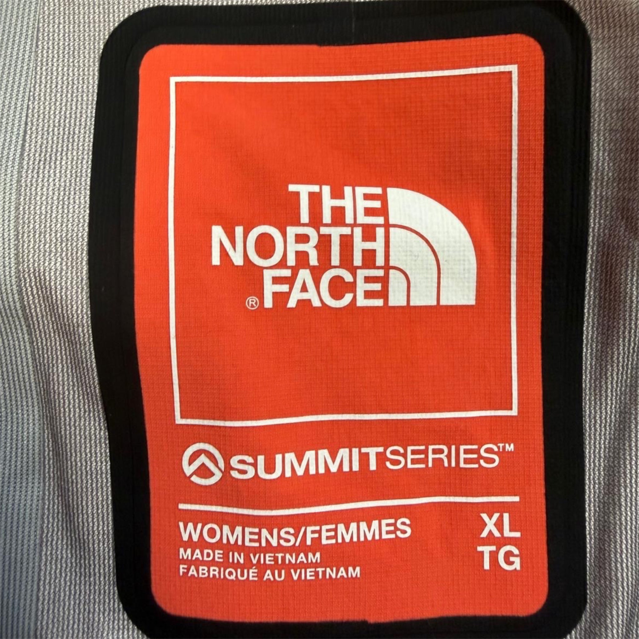 The North Face Summit Series Chamlang FUTURELIGHT Jacket - Womens Extra Large