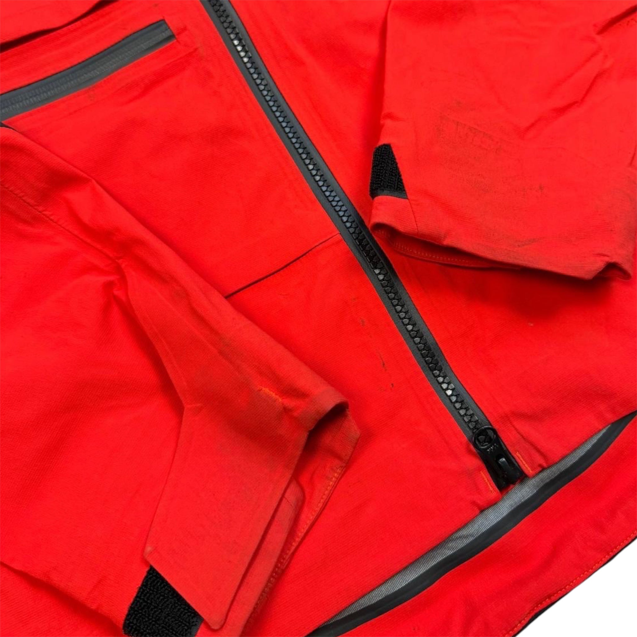 The North Face Summit Series L5 FUTURELIGHT Jacket - Mens Small